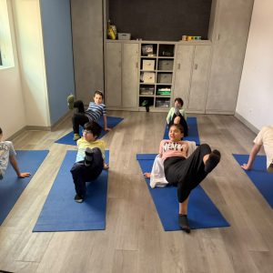 yogaclub02